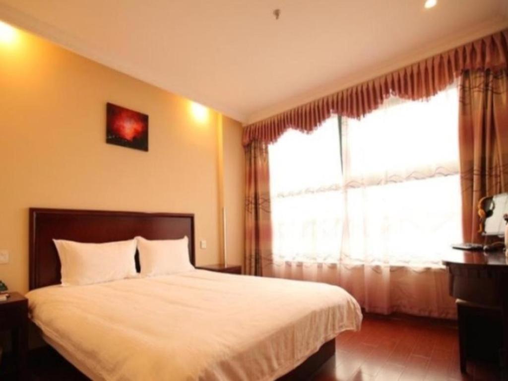Greentree Inn Suzhou Wujiang Zhenze Town Zhennan Road Express Hotel Exteriör bild