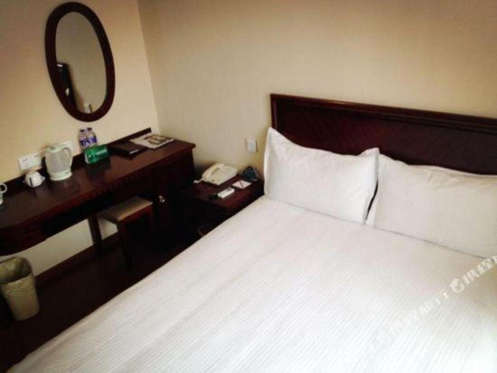 Greentree Inn Suzhou Wujiang Zhenze Town Zhennan Road Express Hotel Exteriör bild