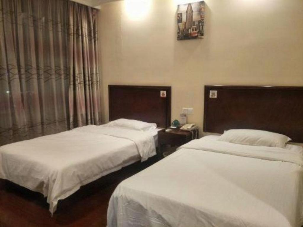 Greentree Inn Suzhou Wujiang Zhenze Town Zhennan Road Express Hotel Exteriör bild