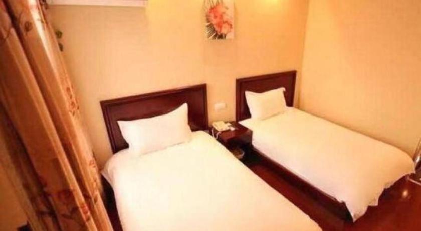 Greentree Inn Suzhou Wujiang Zhenze Town Zhennan Road Express Hotel Exteriör bild